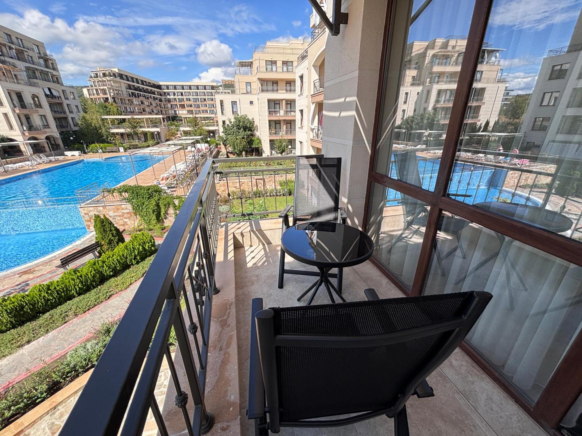 Sorrento - Menada Apartments Светий Влас Екстер'єр фото
